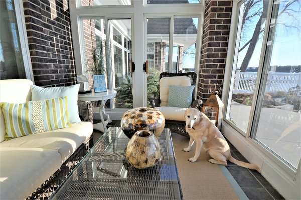 How to Design a Sunroom That Can Double as a Plant Nursery During Winter?